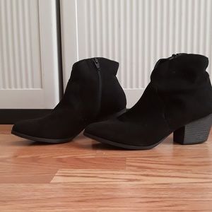 Ankle boots
